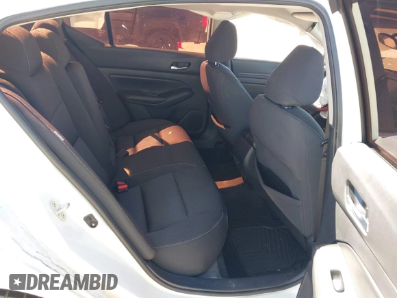 2019 Nissan Altima S with VIN 1N4BL4BV1KC154384, listed as a IAAI auction lot 41733885 with 102,566 mi miles and . Bid and sale history available at DreamBid. Image 8.