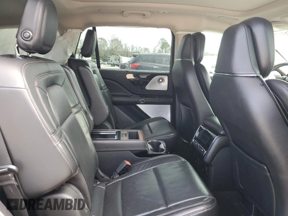 2020 Lincoln Aviator Reserve z VIN 5LM5J7XC8LGL26385, wystawiony jako Copart lot #45191005 z przebiegiem 62 050 mil mil oraz Szkoda całkowita • Salvage title. Historia ofert i sprzedaży dostępna na DreamBid. Obrazek 12.