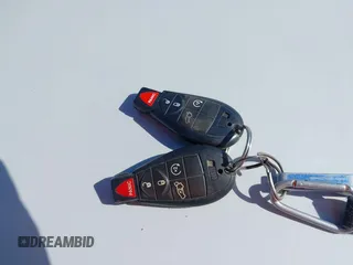 2013 Dodge Durango R/T с VIN 1C4SDJCT4DC669028, выставлен на аукционе IAAI как лот 42477917 с пробегом 172 669 миль миль и . История ставок и продаж доступна на DreamBid. Изображение 11.