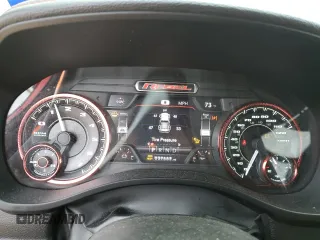 2022 Ram 1500 Rebel z VIN 1C6SRFLTXNN204328, wystawiony jako Copart lot #55575875 z przebiegiem 37 663 mil mil oraz Szkoda całkowita • Salvage title. Historia ofert i sprzedaży dostępna na DreamBid. Obrazek 9.