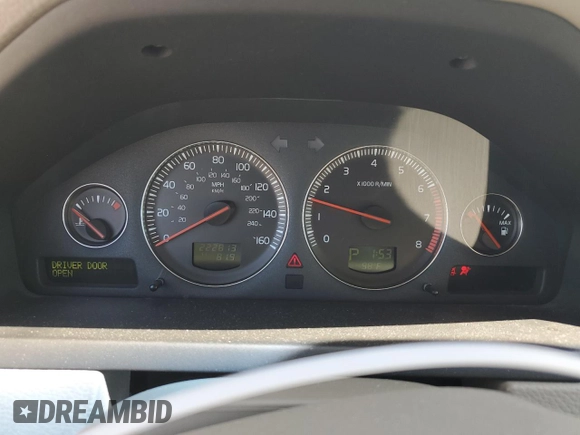 2004 Volvo XC90 with VIN YV1CM59HX41131454, listed as a Copart auction lot 50302145 with 222,813 mi miles and Salvage Title. Bid and sale history available at carsss.com. Image 9.