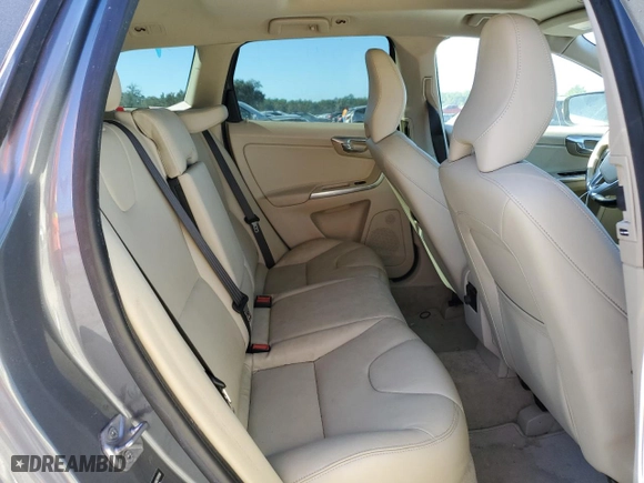 2016 Volvo XC60 T6 Drive-E with VIN YV449MDK8G2787690, listed as a Copart auction lot 38565794 with 115,077 mi miles. Bid and sale history available at carsss.com. Image 11.