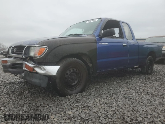 1995 Toyota Tacoma with VIN 4TAUN53B7SZ040079, listed as a Copart auction lot 44566995 with 451,368 mi miles and Salvage title. Bid and sale history available at DreamBid. Image 1.