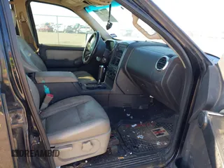 2008 Ford Explorer XLT with VIN 1FMEU73E78UA04363, listed as a IAAI auction lot 40872823 with 184,063 mi miles and . Bid and sale history available at DreamBid. Image 5.