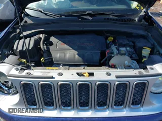 2017 Jeep Renegade Limited z VIN ZACCJBDB4HPE54095, wystawiony jako IAAI lot #41680686 z przebiegiem 110 123 mil mil oraz . Historia ofert i sprzedaży dostępna na DreamBid. Obrazek 10.