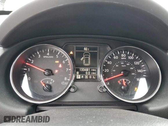 2015 Nissan Rogue S z VIN JN8AS5MV4FW761514, wystawiony jako Copart lot #44691575 z przebiegiem 133 481 mil mil oraz Szkoda całkowita • Salvage title. Historia ofert i sprzedaży dostępna na DreamBid. Obrazek 9.