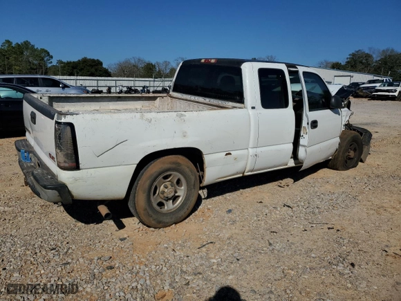 2004 Chevrolet Silverado 1500 Work Truck with VIN 2GCEC19V941368236, listed as a Copart auction lot 47046395 with 311,051 mi miles and Salvage Title. Bid and sale history available at carsss.com. Image 3.