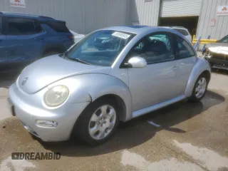 2002 Volkswagen Beetle GLS z VIN 3VWCB21C32M410168, wystawiony jako Copart lot #55098545 z przebiegiem 166 410 mil mil oraz Szkoda całkowita • Salvage title. Historia ofert i sprzedaży dostępna na DreamBid. Obrazek 1.