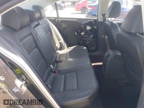 2013 Volkswagen Jetta SE with VIN 3VWDP7AJ7DM369161, listed as a IAAI auction lot 42277592 with 107,609 mi miles and . Bid and sale history available at DreamBid. Image 8.