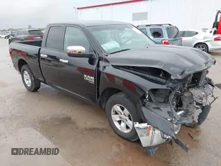 2020 Ram 1500 Tradesman z VIN 1C6RR6FG6LS116923, wystawiony jako IAAI lot #42120567 z przebiegiem 103 298 mil mil oraz . Historia ofert i sprzedaży dostępna na DreamBid. Obrazek 1.