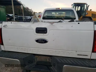 2016 Ford Super Duty F-250 SRW XL with VIN 1FTBF2A69GEB02528, listed as a Copart auction lot 81837344 with 196,604 mi miles and Salvage Title. Bid and sale history available at carsss.com. Image 10.