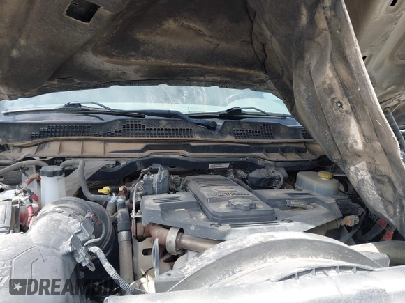 2017 Ram 2500 Tradesman with VIN 3C6UR5HLXHG591004, listed as a IAAI auction lot 42458488 with 145,907 mi miles and . Bid and sale history available at DreamBid. Image 9.