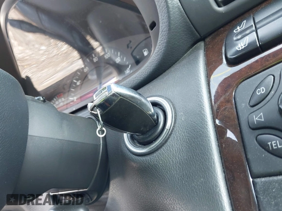 2003 Mercedes-Benz C 240 с VIN WDBRF81J23F399151, выставлен на аукционе IAAI как лот 42148929 с пробегом Не указан миль и . История ставок и продаж доступна на DreamBid. Изображение 11.