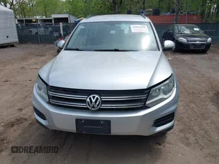 2016 Volkswagen Tiguan S with VIN WVGBV7AX1GW523335, listed as a IAAI auction lot 42091690 with 165,495 mi miles and . Bid and sale history available at DreamBid. Image 12.