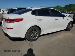 2019 Kia Optima LX z VIN 5XXGT4L30KG312534, wystawiony jako Copart lot #56564075 z przebiegiem 111 012 mil mil oraz Szkoda całkowita • Salvage title. Historia ofert i sprzedaży dostępna na DreamBid. Obrazek 3.
