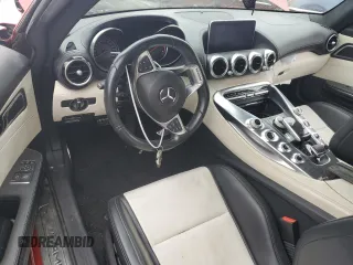 2017 Mercedes-Benz AMG GT AMG GT z VIN WDDYJ7HA9HA012441, wystawiony jako Copart lot #61954654 z przebiegiem 30 593 mil mil oraz Szkody całkowita. Historia ofert i sprzedaży dostępna na DreamBid. Obrazek 8.