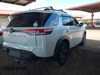 2022 Nissan Pathfinder SV with VIN 5N1DR3BA5NC238362, listed as a IAAI auction lot 42078962 with 59,533 mi miles and . Bid and sale history available at DreamBid. Image 4.
