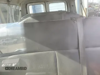 2014 Ford Econoline Passenger XL z VIN 1FBNE3BL1EDB20488, wystawiony jako Copart lot #43777575 z przebiegiem 72 101 mil mil oraz Szkody całkowita. Historia ofert i sprzedaży dostępna na DreamBid. Obrazek 10.