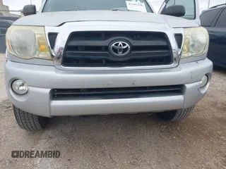 2007 Toyota Tacoma PreRunner z VIN 3TMJU62N37M033683, wystawiony jako IAAI lot #42383346 z przebiegiem 138 683 mil mil oraz . Historia ofert i sprzedaży dostępna na DreamBid. Obrazek 6.