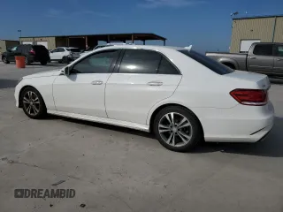 2015 Mercedes-Benz E 350 Sport z VIN WDDHF5KB9FB136868, wystawiony jako Copart lot #56511365 z przebiegiem 144 830 mil mil oraz Szkoda całkowita • Salvage title. Historia ofert i sprzedaży dostępna na DreamBid. Obrazek 2.