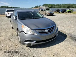 2013 Hyundai Sonata GLS z VIN 5NPEB4AC4DH585156, wystawiony jako Copart lot #58865225 z przebiegiem 142 382 mil mil oraz Szkoda całkowita • Salvage title. Historia ofert i sprzedaży dostępna na DreamBid. Obrazek 13.