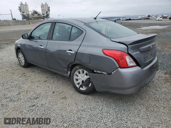 2019 Nissan Versa SV с VIN 3N1CN7AP3KL850281, выставлен на аукционе Copart как лот 59358305 с пробегом 84 906 миль миль и Списание • Salvage title. История ставок и продаж доступна на DreamBid. Изображение 2.
