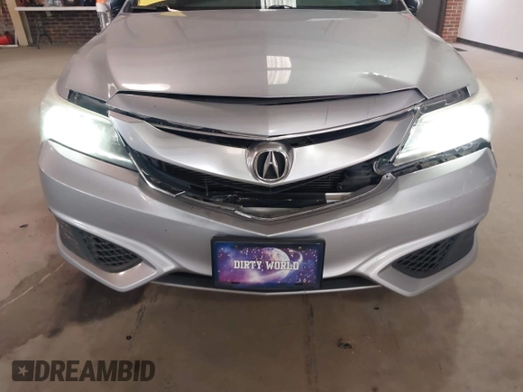 2018 Acura ILX Special Edition with VIN 19UDE2F40JA004068, listed as a IAAI auction lot 41761336 with 194,431 mi miles. Bid and sale history available at carsss.com. Image 6.