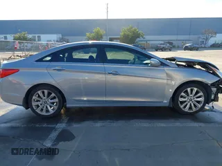 2011 Hyundai Sonata Limited with VIN 5NPEC4AC4BH289581, listed as a IAAI auction lot 41243023 with 129,972 mi miles and . Bid and sale history available at DreamBid. Image 14.
