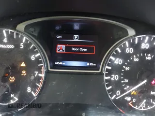2020 Nissan Pathfinder S with VIN 5N1DR2AN9LC617344, listed as a IAAI auction lot 41368530 with 64,544 mi miles. Bid and sale history available at carsss.com. Image 16.