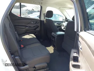 2018 Chevrolet Traverse LT Cloth with VIN 1GNERGKW8JJ247162, listed as a IAAI auction lot 41949401 with 89,513 mi miles. Bid and sale history available at carsss.com. Image 8.