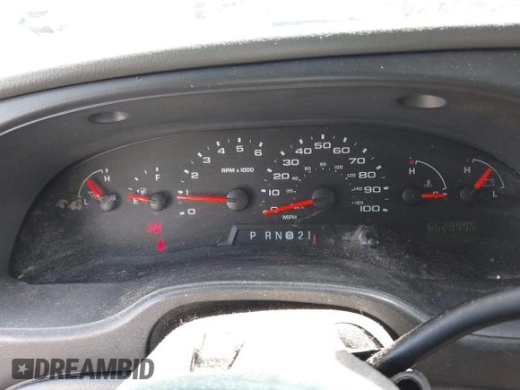 2006 Ford Econoline Passenger XL with VIN 1FBSS31L06HA88284, listed as a IAAI auction lot 41949418 with 652,999 mi miles and . Bid and sale history available at DreamBid. Image 7.