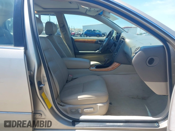 2000 Lexus GS 300 with VIN JT8BD68S4Y0109075, listed as a IAAI auction lot 42140696 with 179,122 mi miles and . Bid and sale history available at DreamBid. Image 5.