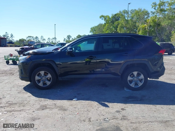 2022 Toyota RAV4 XLE with VIN 2T3W1RFV5NC180241, listed as a IAAI auction lot 41774074 with 63,902 mi miles. Bid and sale history available at carsss.com. Image 15.