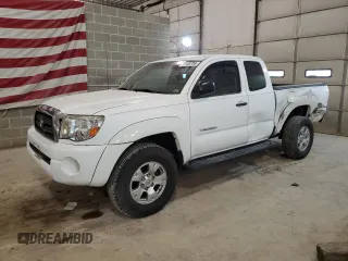2006 Toyota Tacoma PreRunner with VIN 5TETU62N76Z263270, listed as a Copart auction lot 53148704 with 178,624 mi miles and Salvage title. Bid and sale history available at DreamBid. Image 1.