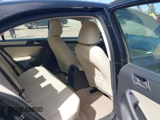 2012 Volkswagen Jetta SE with VIN 3VWDP7AJ0CM362096, listed as a IAAI auction lot 42529302 with 101,615 mi miles and . Bid and sale history available at DreamBid. Image 8.