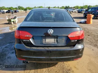 2012 Volkswagen Jetta SE z VIN 3VWDX7AJ2CM323722, wystawiony jako Copart lot #58873675 z przebiegiem 164 750 mil mil oraz Czysty tytuł • Clean title. Historia ofert i sprzedaży dostępna na DreamBid. Obrazek 6.