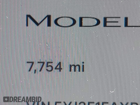 2024 Tesla Model 3 z VIN 5YJ3E1EAXRF754866, wystawiony jako IAAI lot #42082242 z przebiegiem 7 754 mil mil oraz . Historia ofert i sprzedaży dostępna na DreamBid. Obrazek 16.