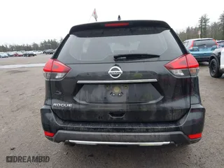 2017 Nissan Rogue SL with VIN JN8AT2MT6HW389641, listed as a IAAI auction lot 41788719 with 142,555 mi miles. Bid and sale history available at carsss.com. Image 17.