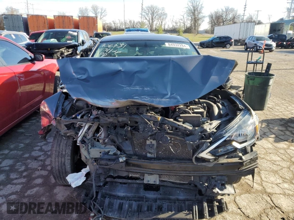 2019 Nissan Sentra S z VIN 3N1AB7APXKY359533, wystawiony jako Copart lot #84932284 z przebiegiem 105 817 mil mil oraz Szkoda całkowita • Salvage title. Historia ofert i sprzedaży dostępna na DreamBid. Obrazek 5.