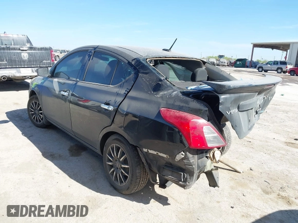 2015 Nissan Versa SV with VIN 3N1CN7AP5FL898189, listed as a IAAI auction lot 41797118 with 206,357 mi miles. Bid and sale history available at carsss.com. Image 3.
