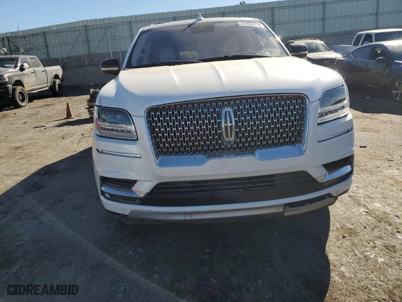 2019 Lincoln Navigator L Reserve with VIN 5LMJJ3LT2KEL14398, listed as a Copart auction lot 77455714 with 0 mi miles and Salvage Title. Bid and sale history available at carsss.com. Image 5.