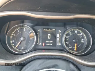 2016 Jeep Cherokee Latitude z VIN 1C4PJMCB8GW121639, wystawiony jako Copart lot #53455715 z przebiegiem 115 212 mil mil oraz Szkoda całkowita • Salvage title. Historia ofert i sprzedaży dostępna na DreamBid. Obrazek 9.