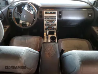2010 Ford Flex SE z VIN 2FMGK5BC2ABB36588, wystawiony jako Copart lot #56252195 z przebiegiem 241 673 mil mil oraz Szkoda całkowita • Salvage title. Historia ofert i sprzedaży dostępna na DreamBid. Obrazek 8.