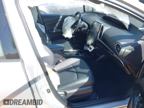2017 Toyota Prius Plus with VIN JTDKARFP2H3049144, listed as a IAAI auction lot 41908194 with 66,288 mi miles and . Bid and sale history available at DreamBid. Image 5.