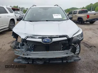 2019 Subaru Forester z VIN JF2SKACC8KH474136, wystawiony jako IAAI lot #42188719 z przebiegiem 112 262 mil mil oraz . Historia ofert i sprzedaży dostępna na DreamBid. Obrazek 6.