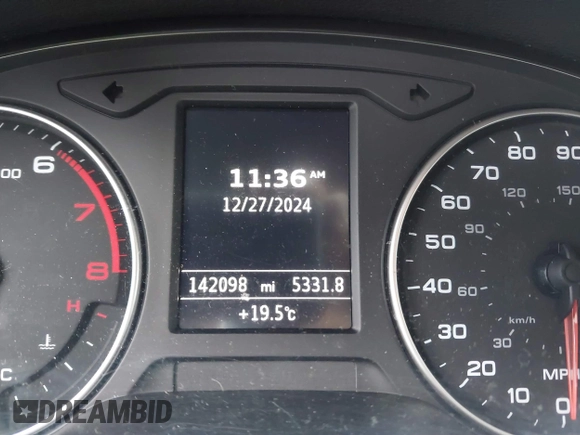2015 Audi A3 Premium z VIN WAUBFGFF6F1052907, wystawiony jako IAAI lot #41510002 z przebiegiem 142 098 mil mil oraz . Historia ofert i sprzedaży dostępna na DreamBid. Obrazek 7.