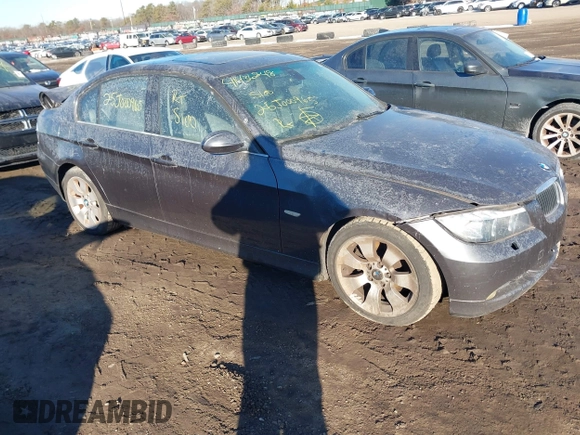 2006 BMW 3 Series 330xi with VIN WBAVD33586KV60409, listed as a IAAI auction lot 41436848 with 999,999 mi miles. Bid and sale history available at carsss.com. Image 1.