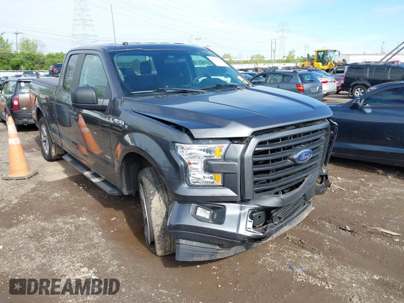 2017 Ford F-150 XL with VIN 1FTEX1EP3HFC18908, listed as a IAAI auction lot 42129607 with 113,652 mi miles and . Bid and sale history available at carsss.com. Image 1.