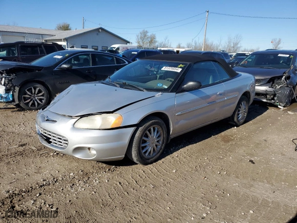 2002 Chrysler Sebring LXi with VIN 1C3EL55R82N301949, listed as a Copart auction lot 81320054 with 136,892 mi miles and Salvage Title. Bid and sale history available at carsss.com. Image 1.