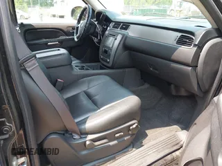 2013 Chevrolet Avalanche LT with VIN 3GNTKFE76DG259746, listed as a IAAI auction lot 42491223 with 92,131 mi miles and . Bid and sale history available at DreamBid. Image 5.